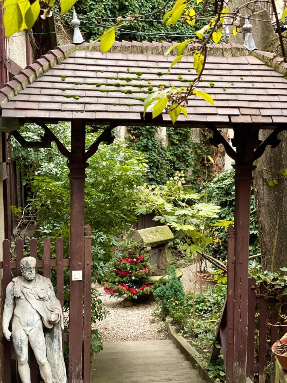 New : Atelier Artiste Montmartre Daire Paris Dış mekan fotoğraf